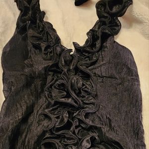 Body central black m/l halter top